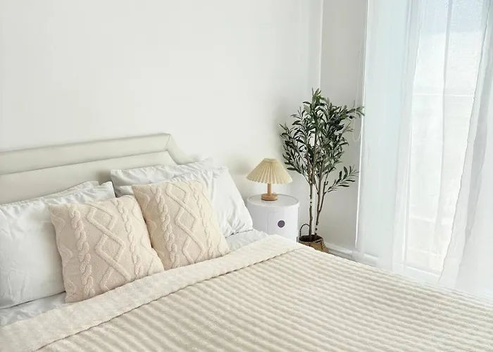 Playa Delea Minimalist Azure 1br Pool Staycation Apartahotel