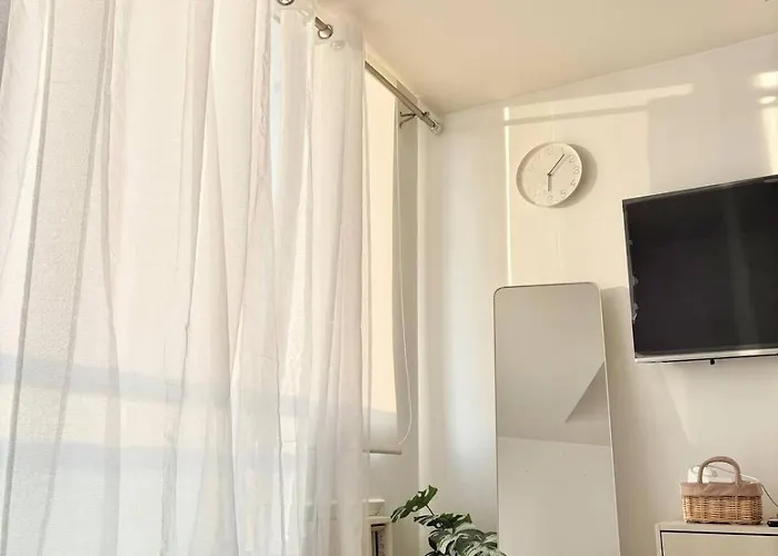 Playa Delea Minimalist Azure 1br Pool Staycation *